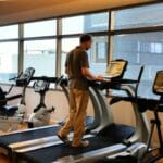 Dareen Leet using treadmill
